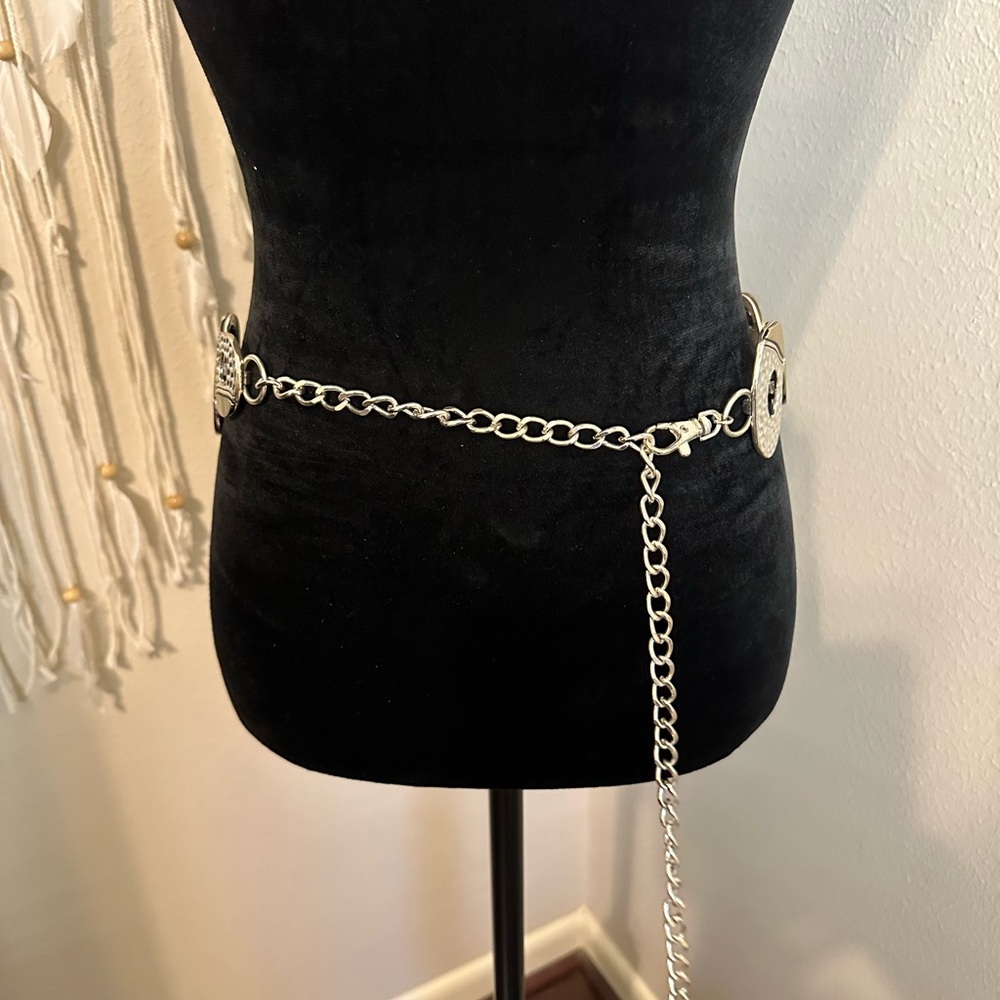 Mod Silver Chain Link Belt - Picture 5 of 16